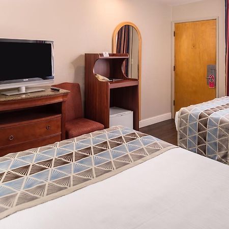 Laurel Inn & Conference Center Salinas Dış mekan fotoğraf