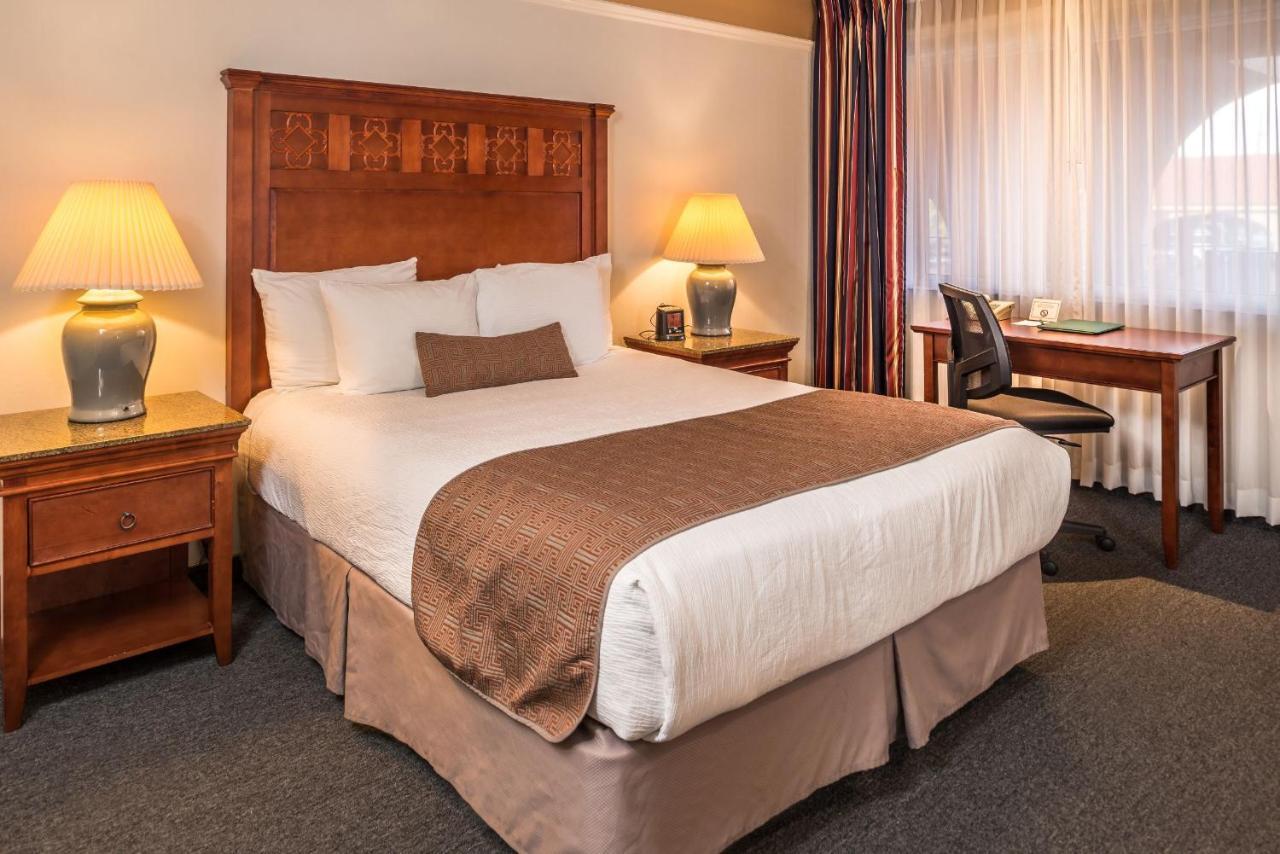 Laurel Inn & Conference Center Salinas Dış mekan fotoğraf